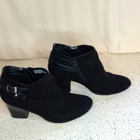 Laura Ashley Shoes - Laura Ashley Faux Suede Woman's Black Ankle Booties Size 8 1/2